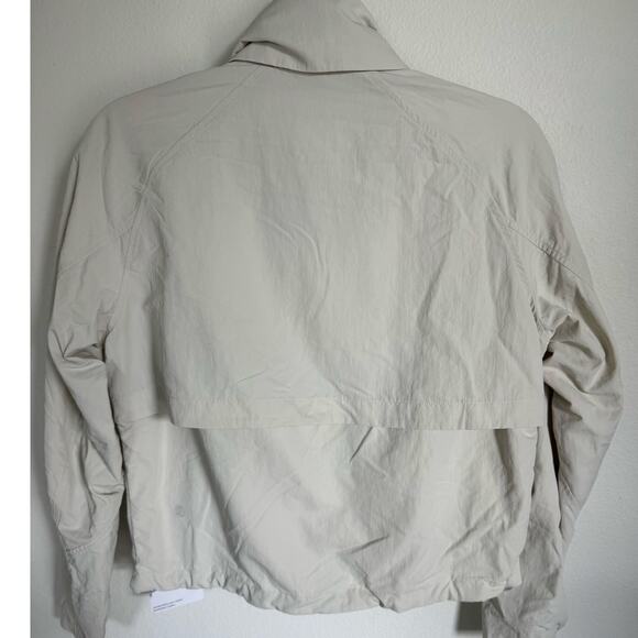 Lululemon Always Effortless Jacket NWT Bone (Off White) Size 2 (oversized) - Picture 8 of 15